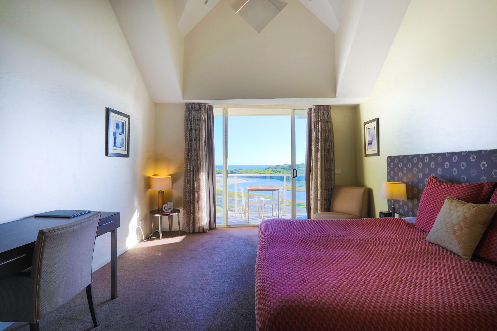 Lady Bay Resort Уорнъмбул Екстериор снимка