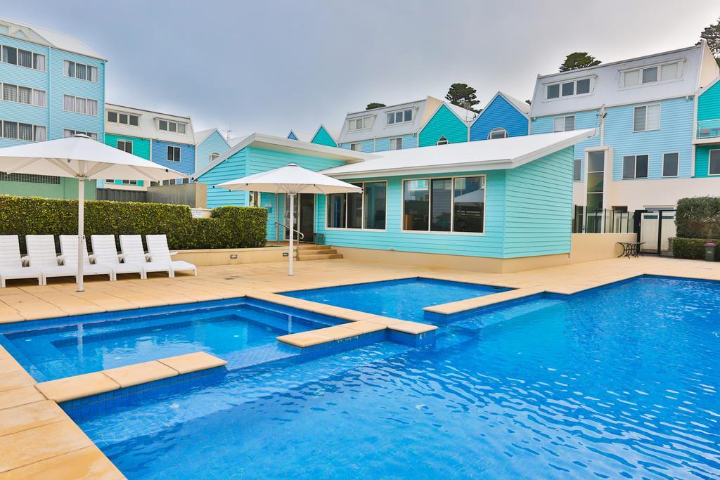 Lady Bay Resort Уорнъмбул Екстериор снимка