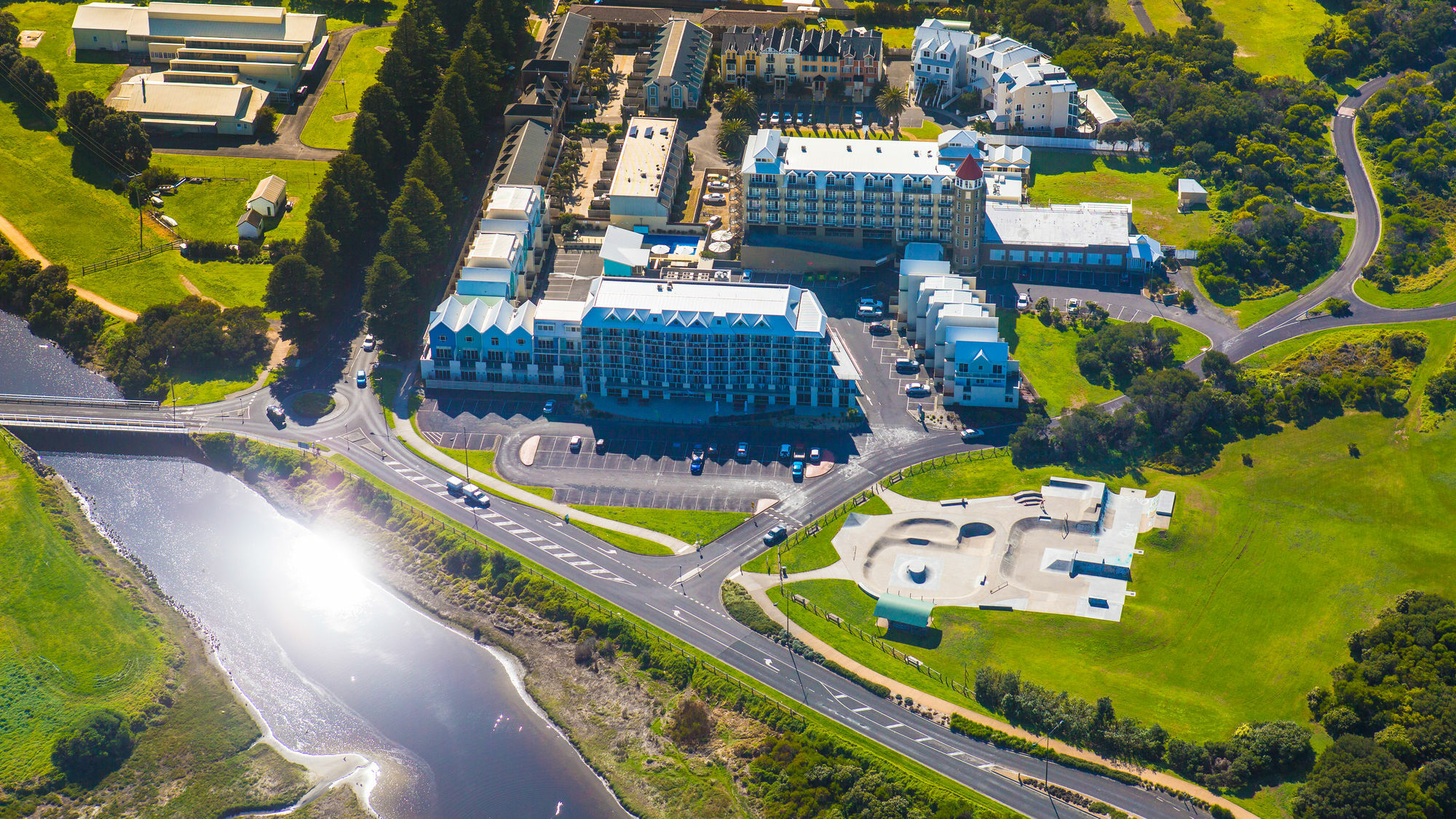 Lady Bay Resort Уорнъмбул Екстериор снимка